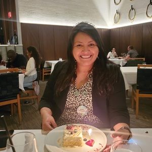 Meet your Posher, Maira